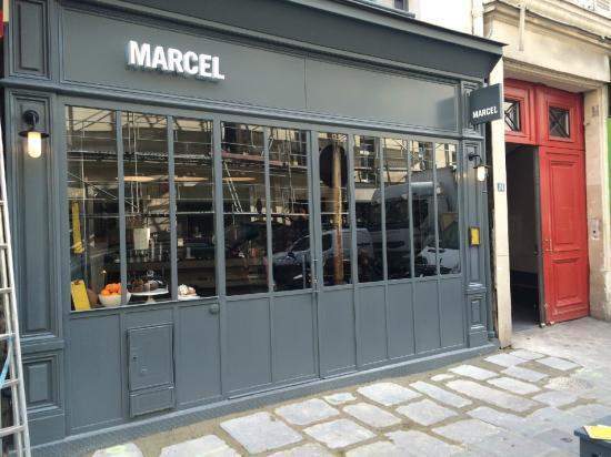 Menuiserie métallique Stains