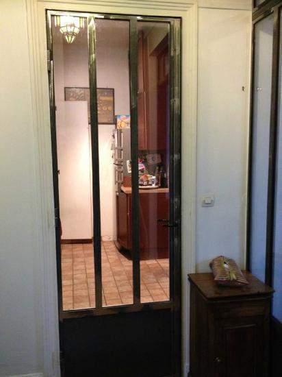 Porte métallique Stains