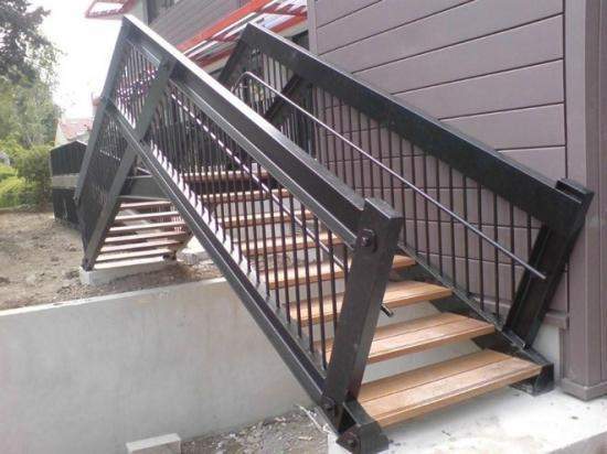 Escaliers métalliques Stains